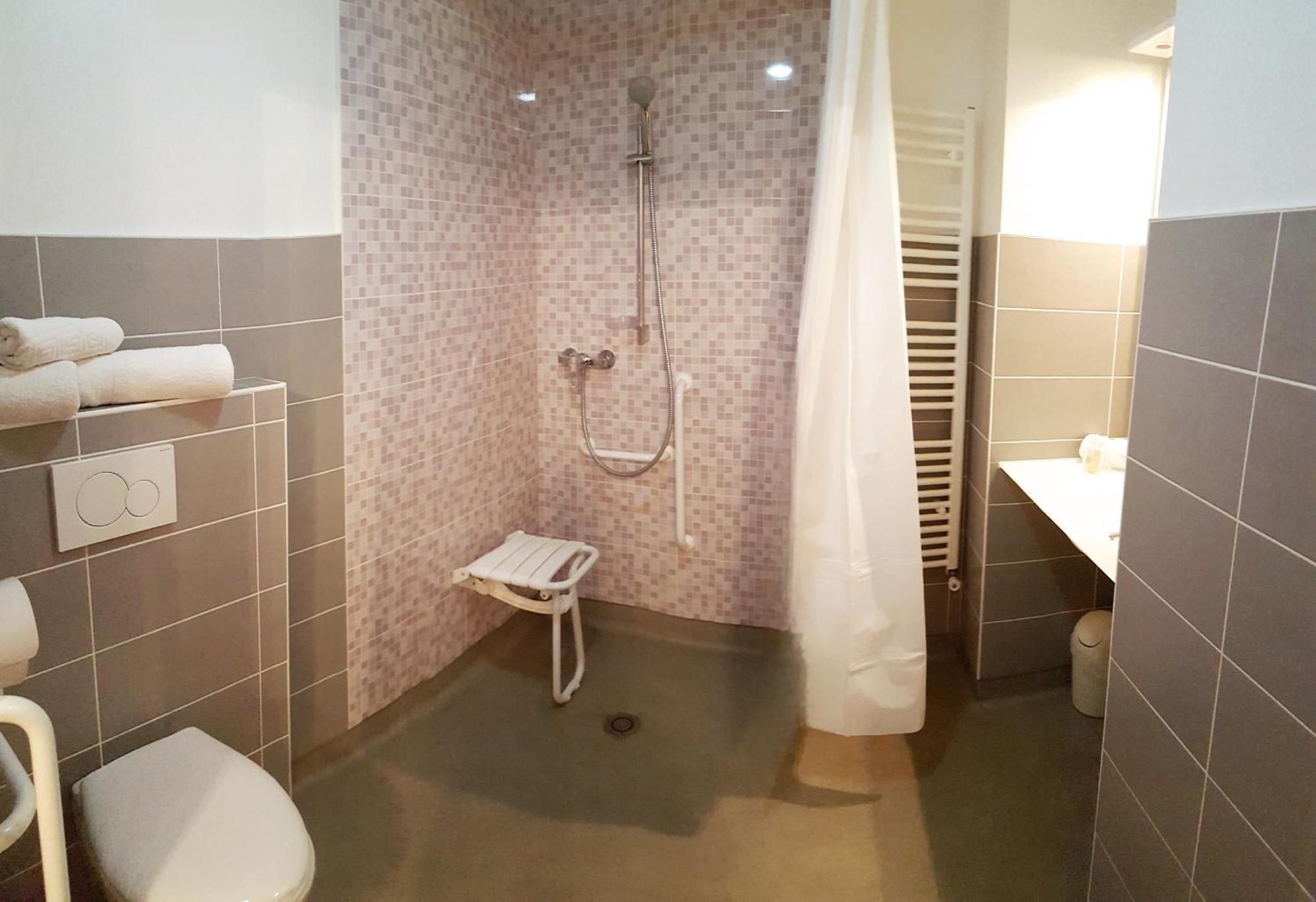 Hotel Restaurant Et Pension Soiree Etape Bel Air Balaruc-les-Bains Eksteriør billede